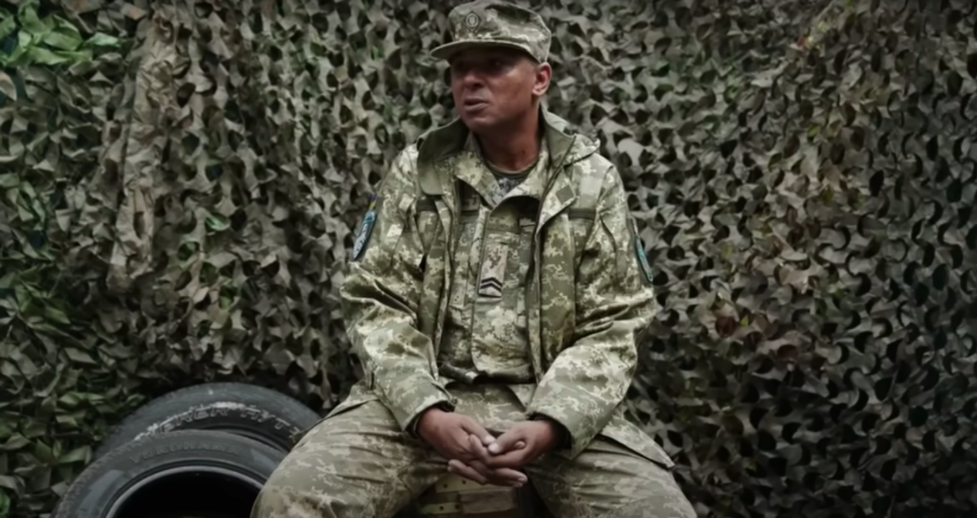 Лидер группы "The ВЙО", который служит в ВСУ, объяснил, почему Лорак и Повалий предали Украину